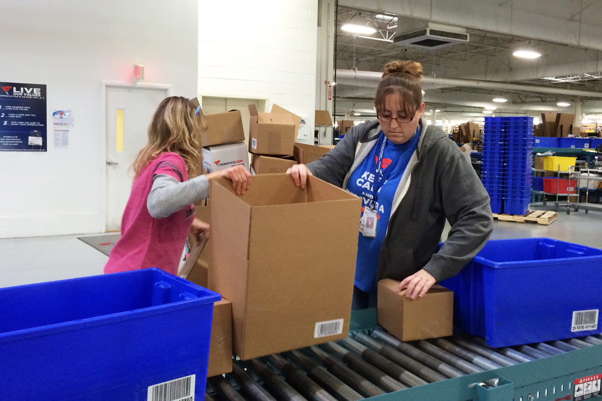 Shipping delays have affected Christmas sales, says Fanatics' Michael Rubin