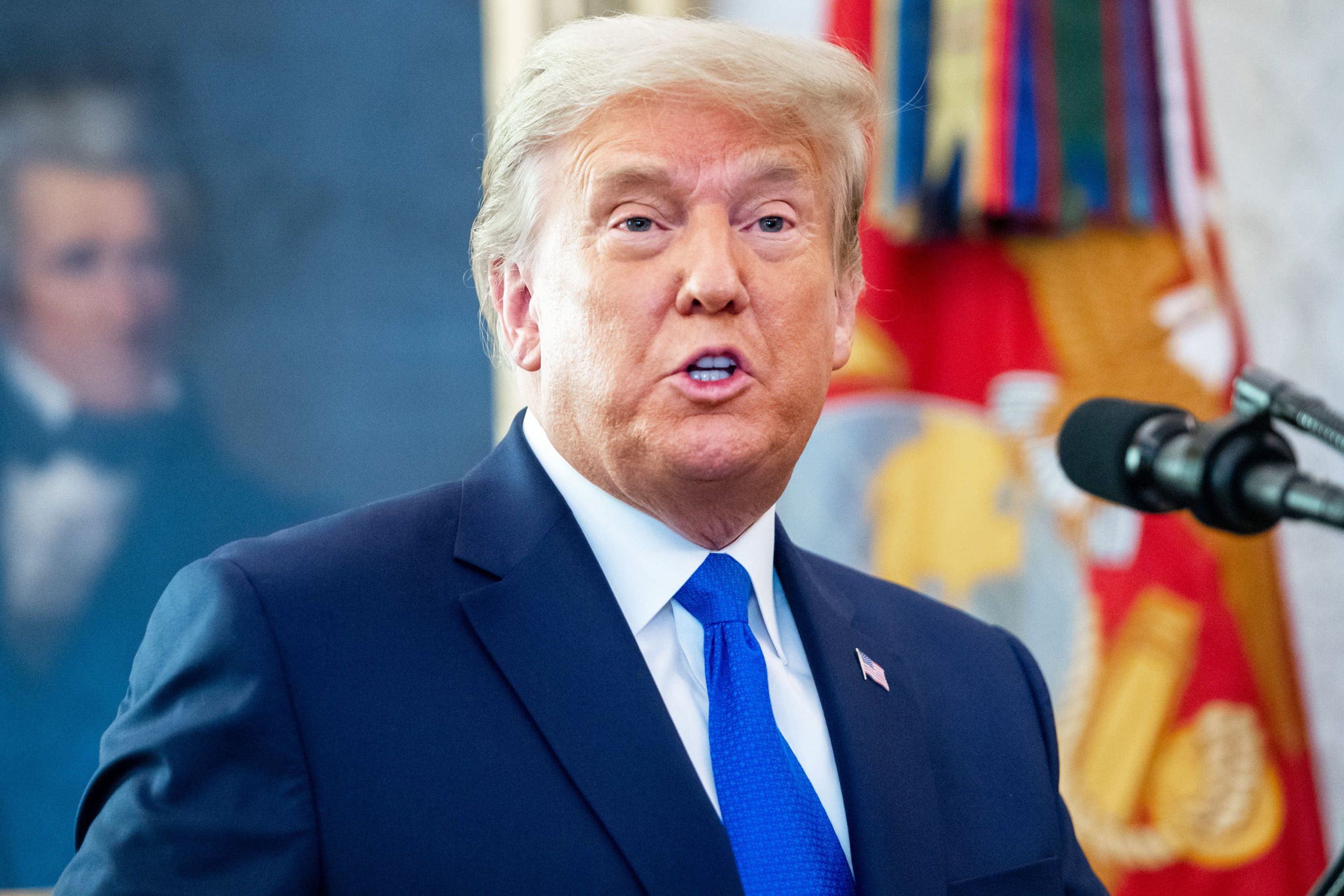 Trump Signs Covid-19 Vaccine Executive Order To Prioritize Americans