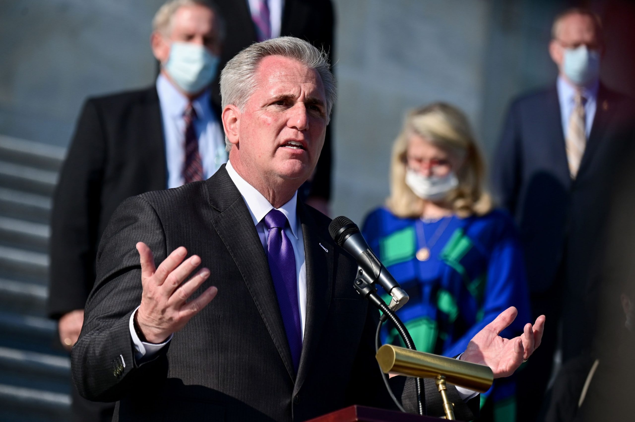 Kevin McCarthy supports the Texas Supreme Court offer to overturn Biden victories