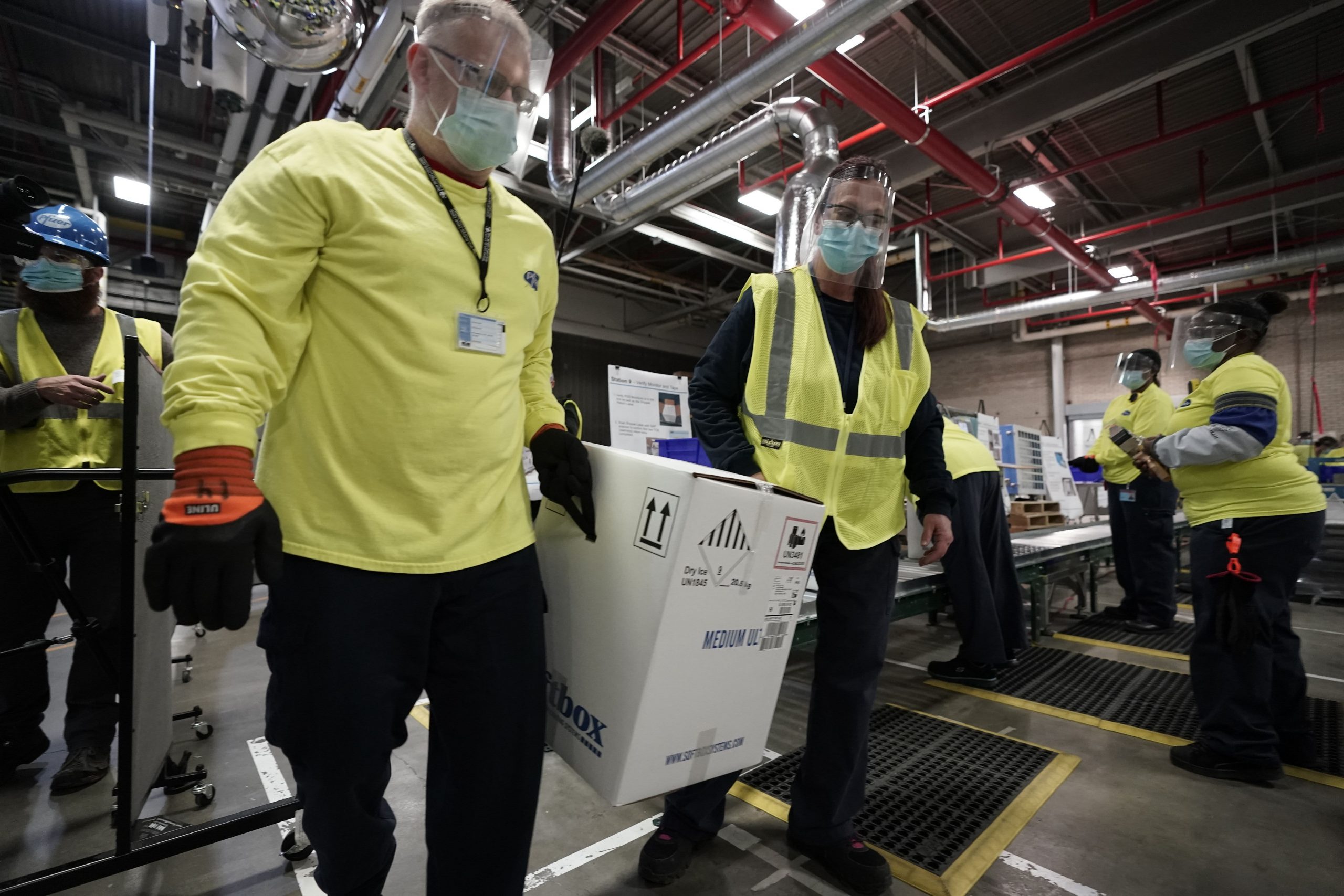 Covid-19 vaccine deficiencies attributable to confusion about FDA necessities 8 Covid-19 vaccine deficiencies due to confusion about FDA requirements