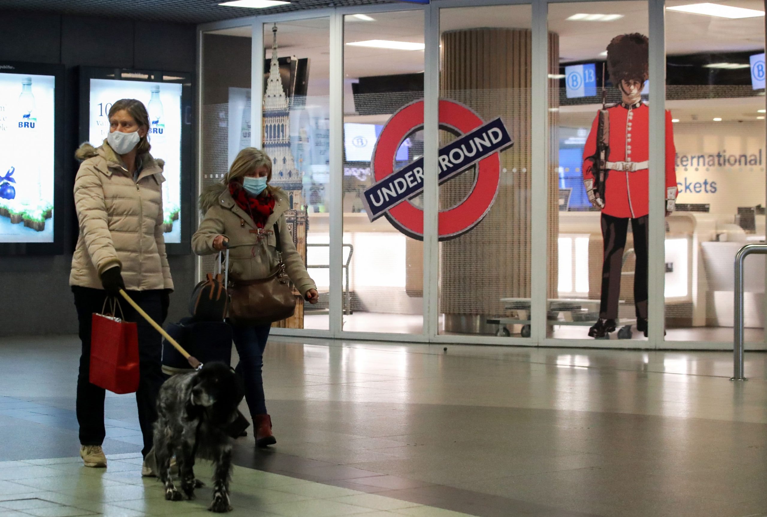 The new breed of Covid is ruining Christmas travel plans for the British