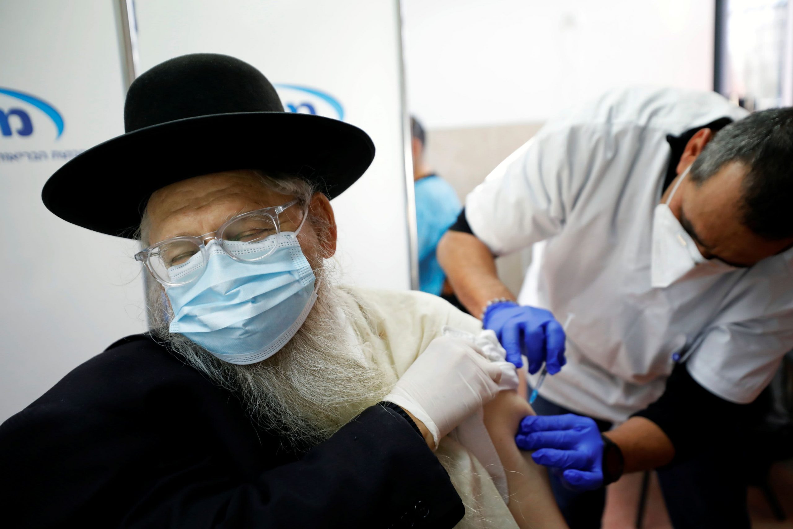 Israel Says It Has Vaccinated 7% of Its Population, In The US It Is Less Than 1%