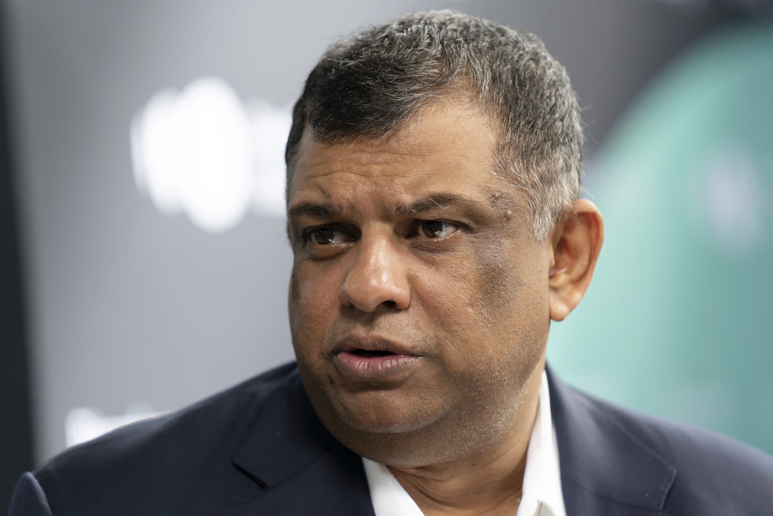 Tony Fernandes, CEO of AirAsia, on the prospects for the aviation business 1 Tony Fernandes, CEO of AirAsia, on the prospects for the aviation industry