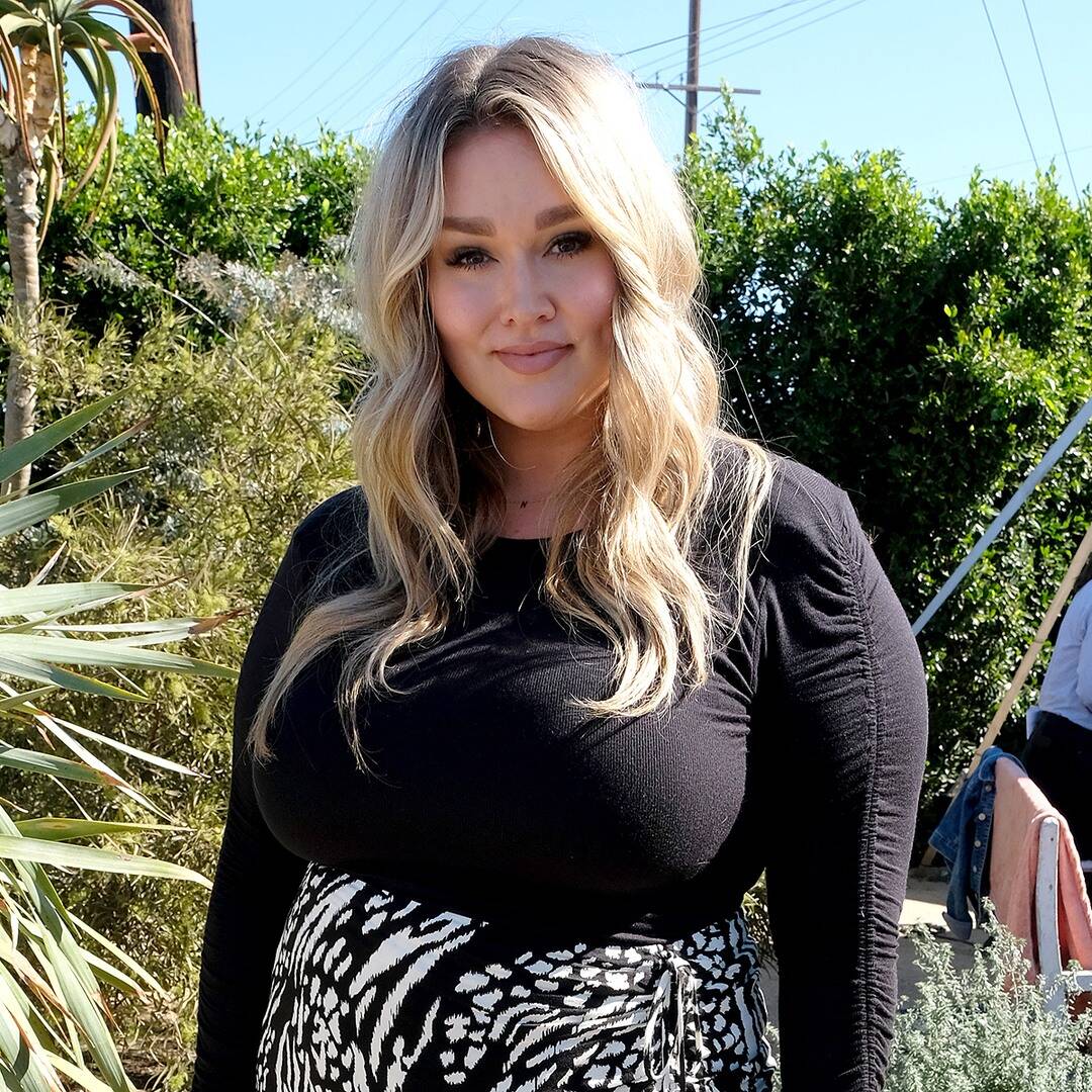 How Hunter McGrady struggles to give curvy girls a place in fashion