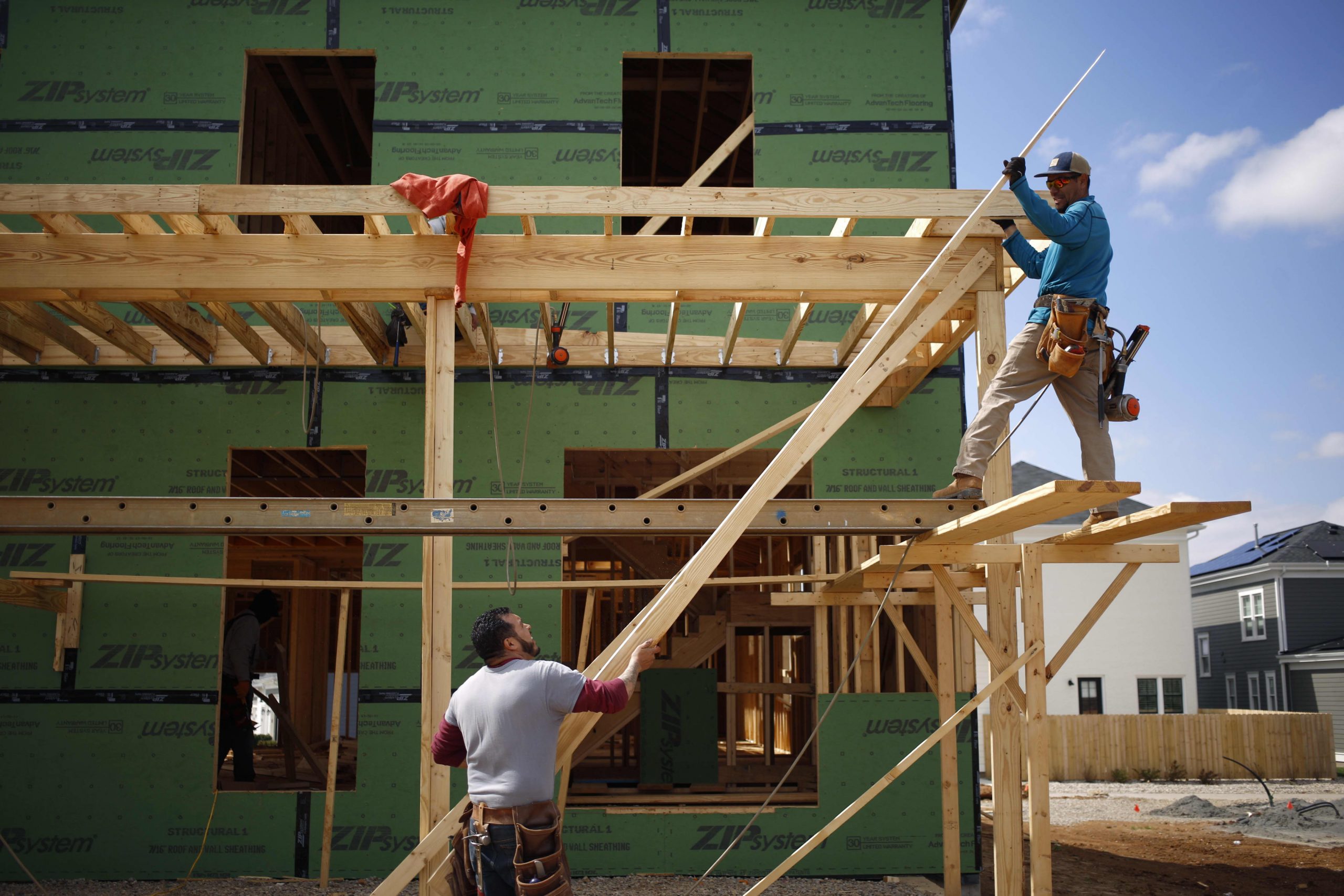 Azek raises the prospect of hopes for housing construction to continue and the boom to remodel