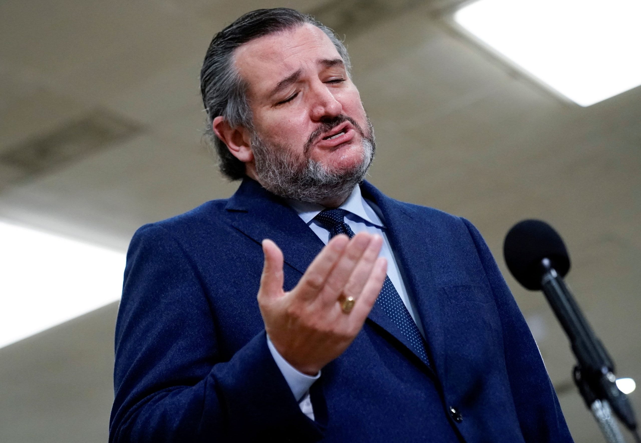 Ted Cruz accused of flying to Cancun in the course of the Texas winter storm 1 Ted Cruz accused of flying to Cancun during the Texas winter storm