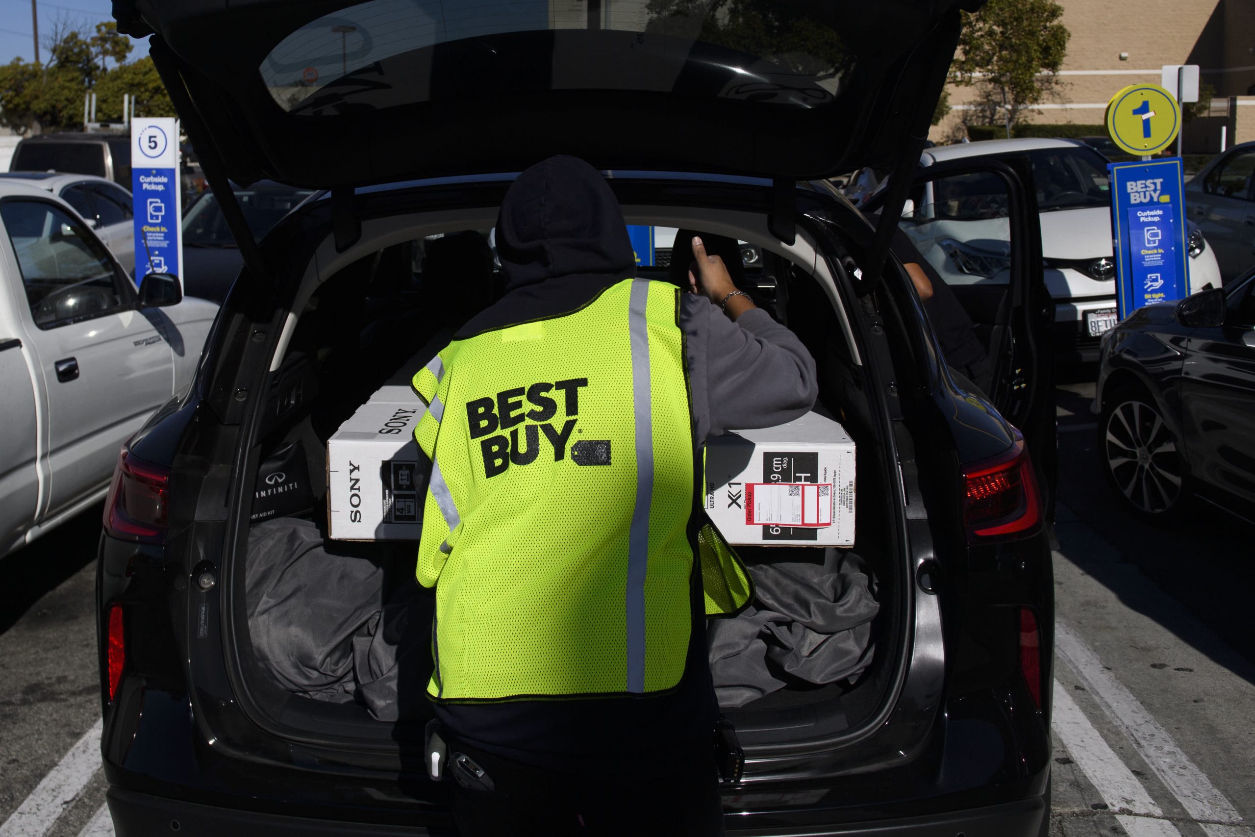 Best Buy is accelerating changes to adapt to a post-pandemic consumer