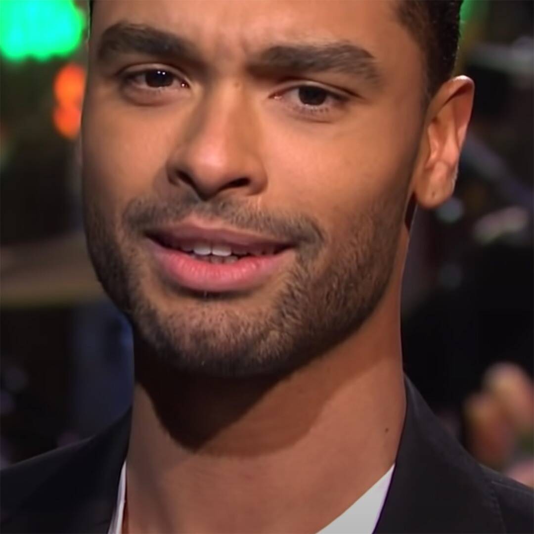 Regé-Jean Web page parodies a Bridgerton intercourse scene on SNL 1 Regé-Jean Page parodies a Bridgerton sex scene on SNL