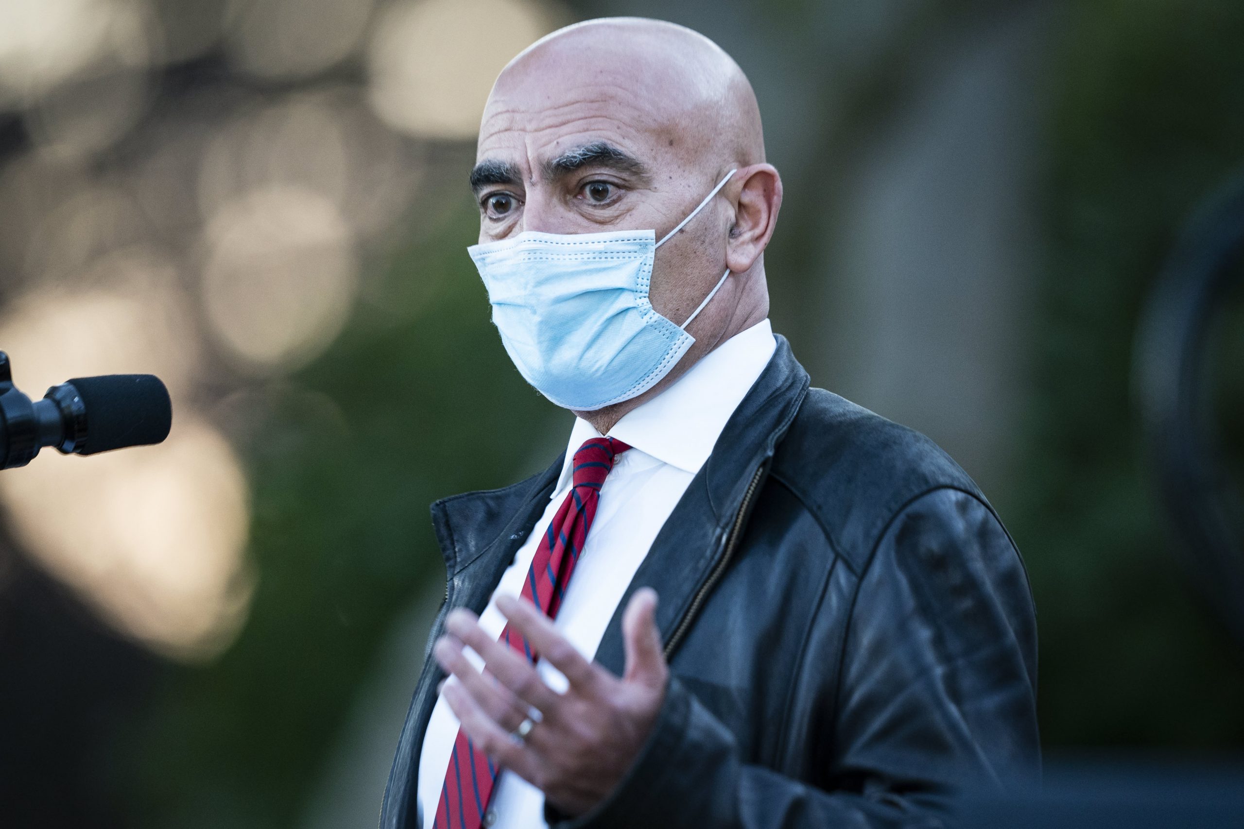 GSK dismisses the previous chief of Operation Warp Velocity, Moncef Slaoui, for sexual harassment 1 GSK dismisses the former chief of Operation Warp Speed, Moncef Slaoui, for sexual harassment