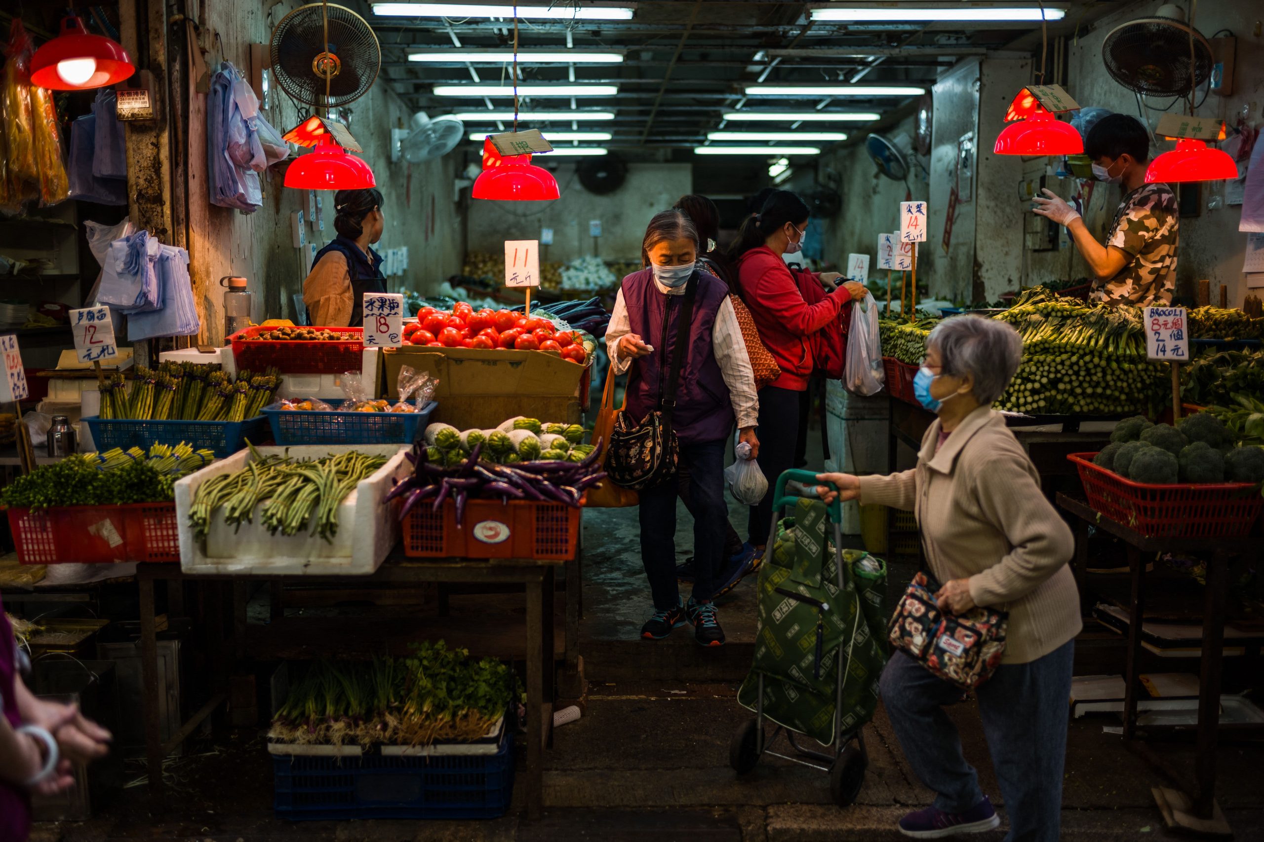 Hong Kong residents to receive vaccines by the end of 2021: Minister of Health