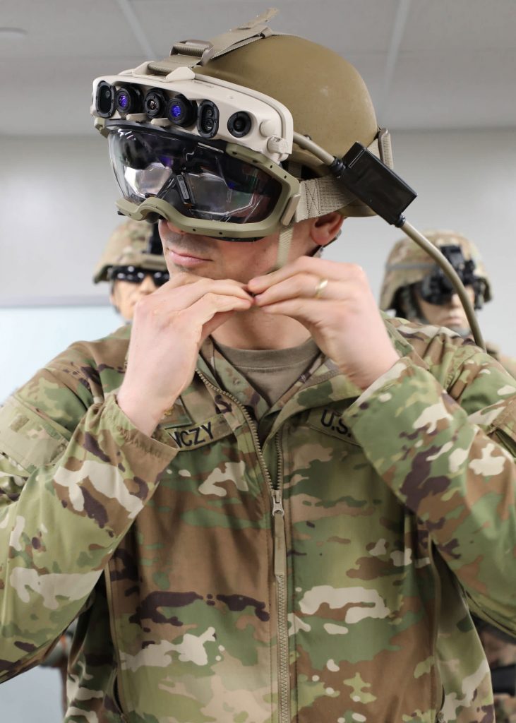 Microsoft Receives Order To Fabricate A Modified HoloLens For The US Military • MV TELEGRAPH - Vimarsana News