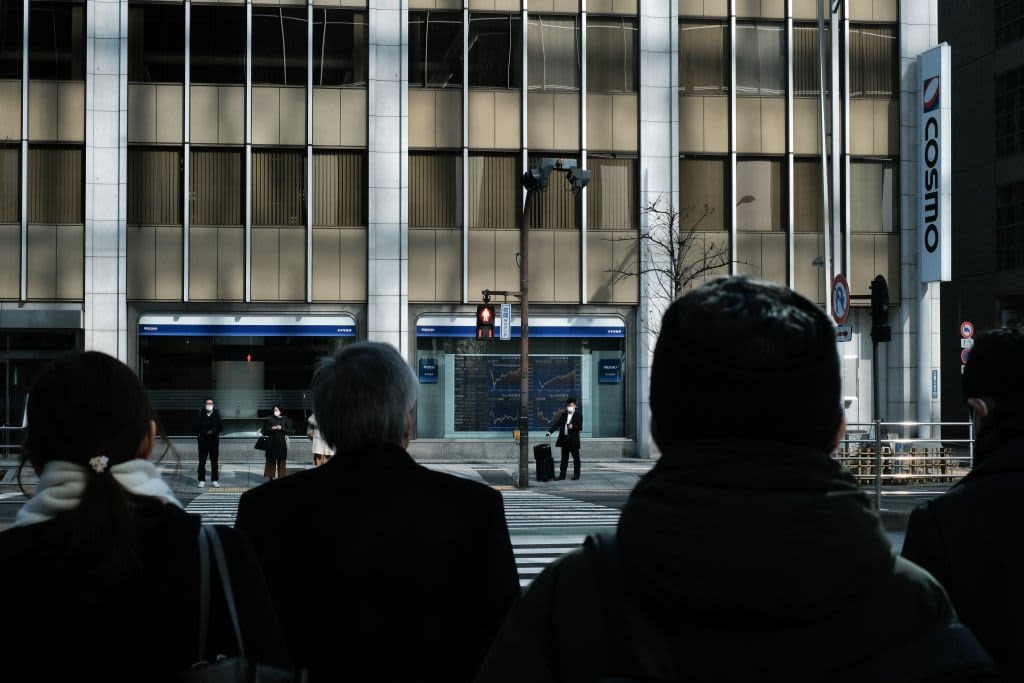 Japanese shares rise as main Asia Pacific markets are closed 1 Japanese stocks rise as major Asia Pacific markets are closed