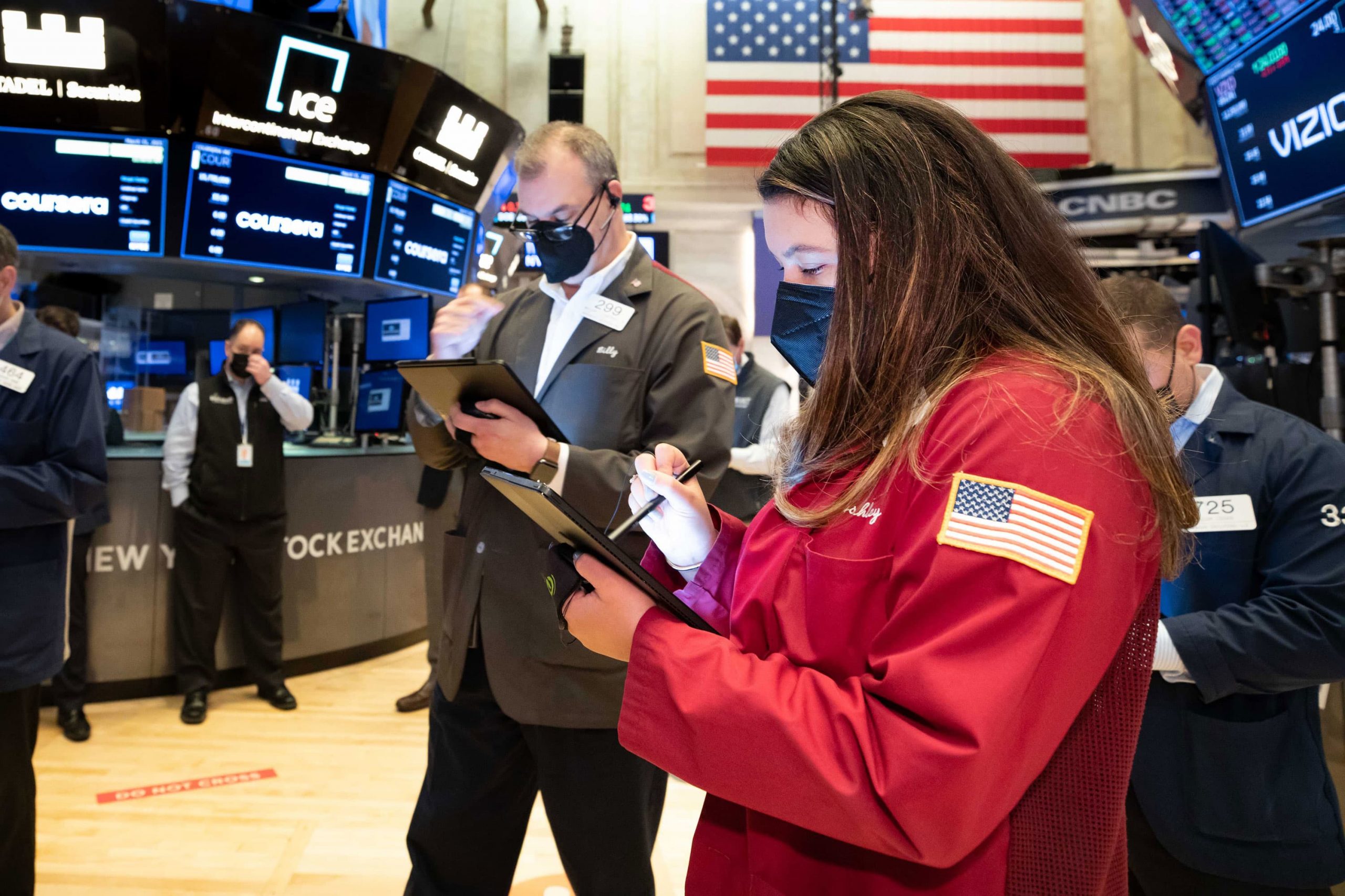 5 things you should know before the stock market opens on Thursday April 1st
