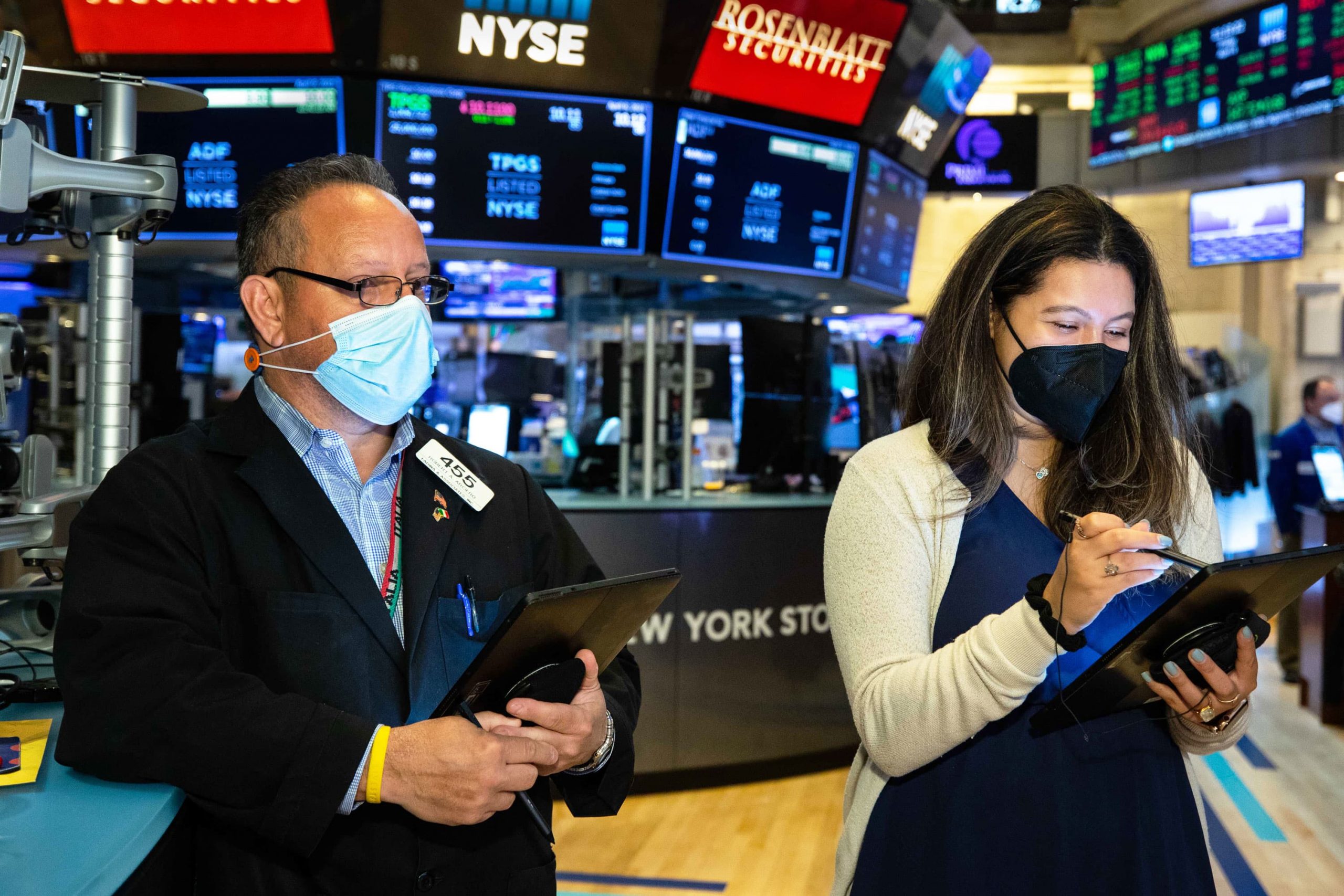 5 things you should know before the stock market opens on Friday April 23rd