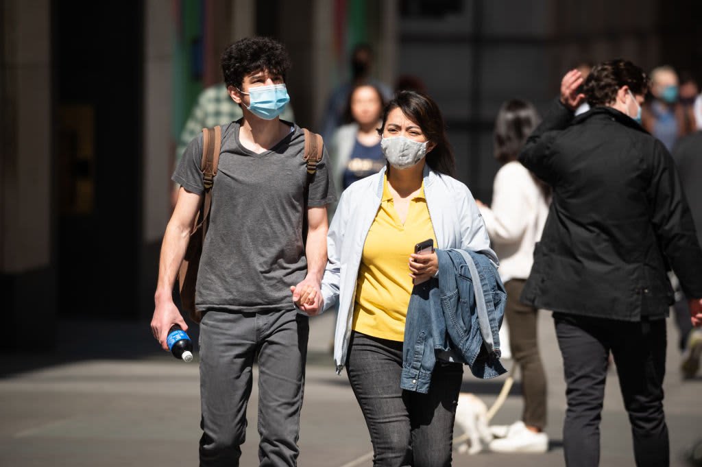 Experts are discussing whether it is possible to achieve Covid immunity