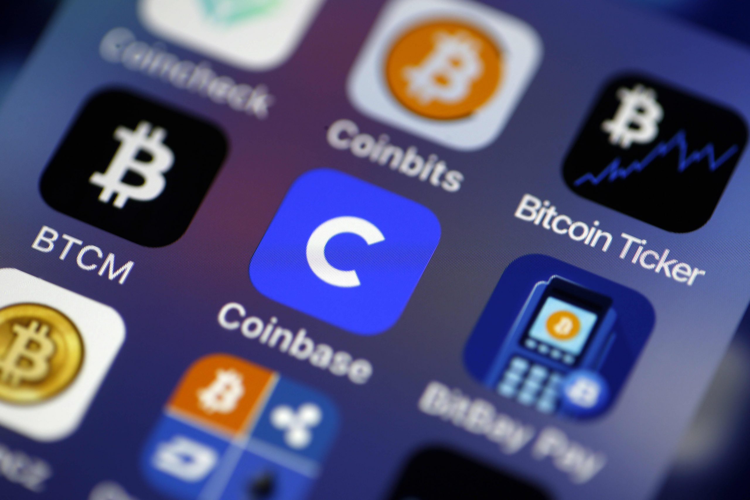 Cramer calls Coinbase the "actual deal" and warns of bumpy journeys with shares 1 Cramer calls Coinbase the "real deal" and warns of bumpy trips with stocks