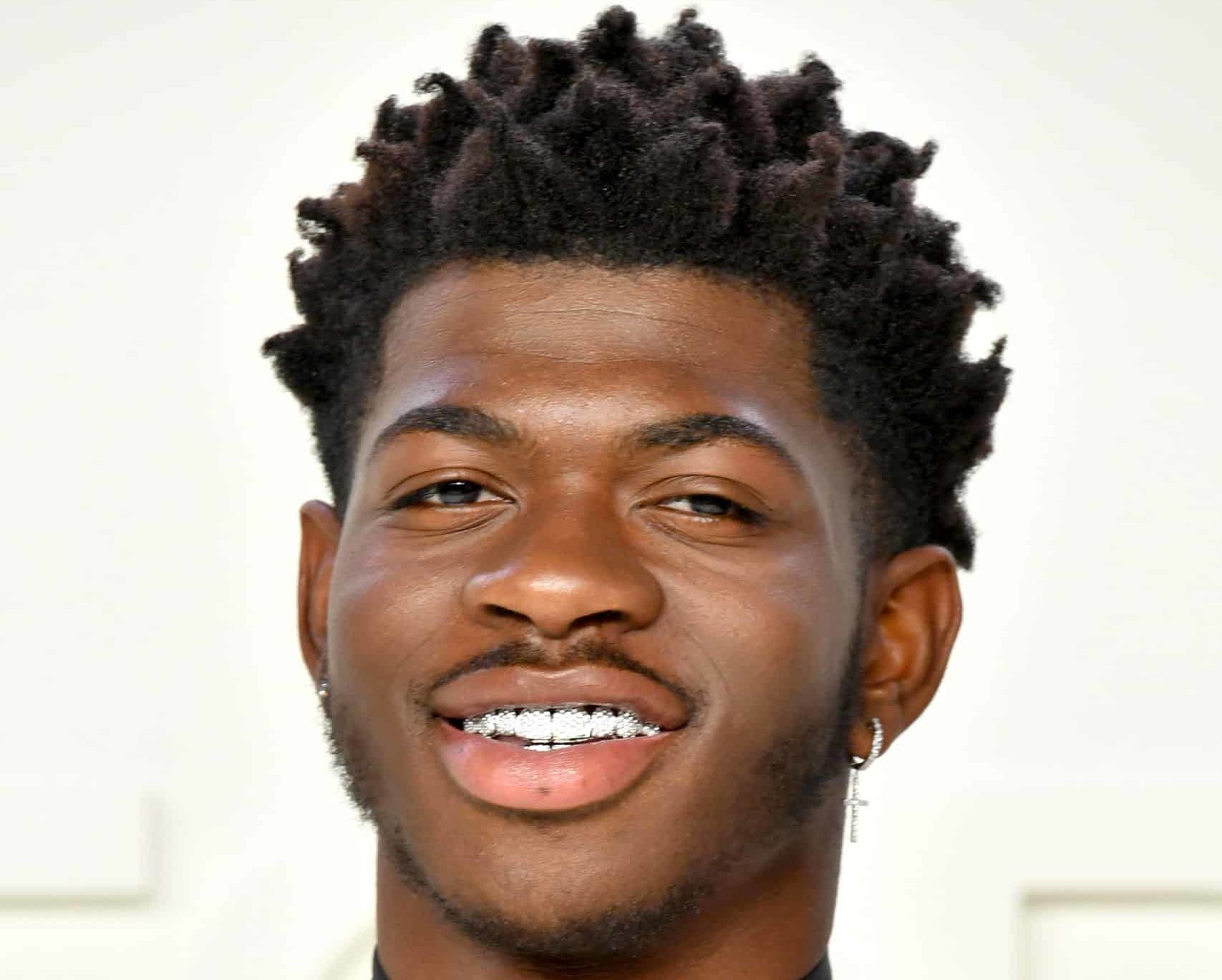 Lil Nas X addresses his mother's drug addiction after a viral video of her on a street corner in Atlanta - "I cried myself to sleep and felt guilty"