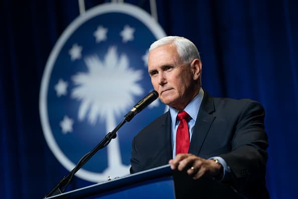 Pence, Christie and other top GOP White House candidates speak at Karl Rove