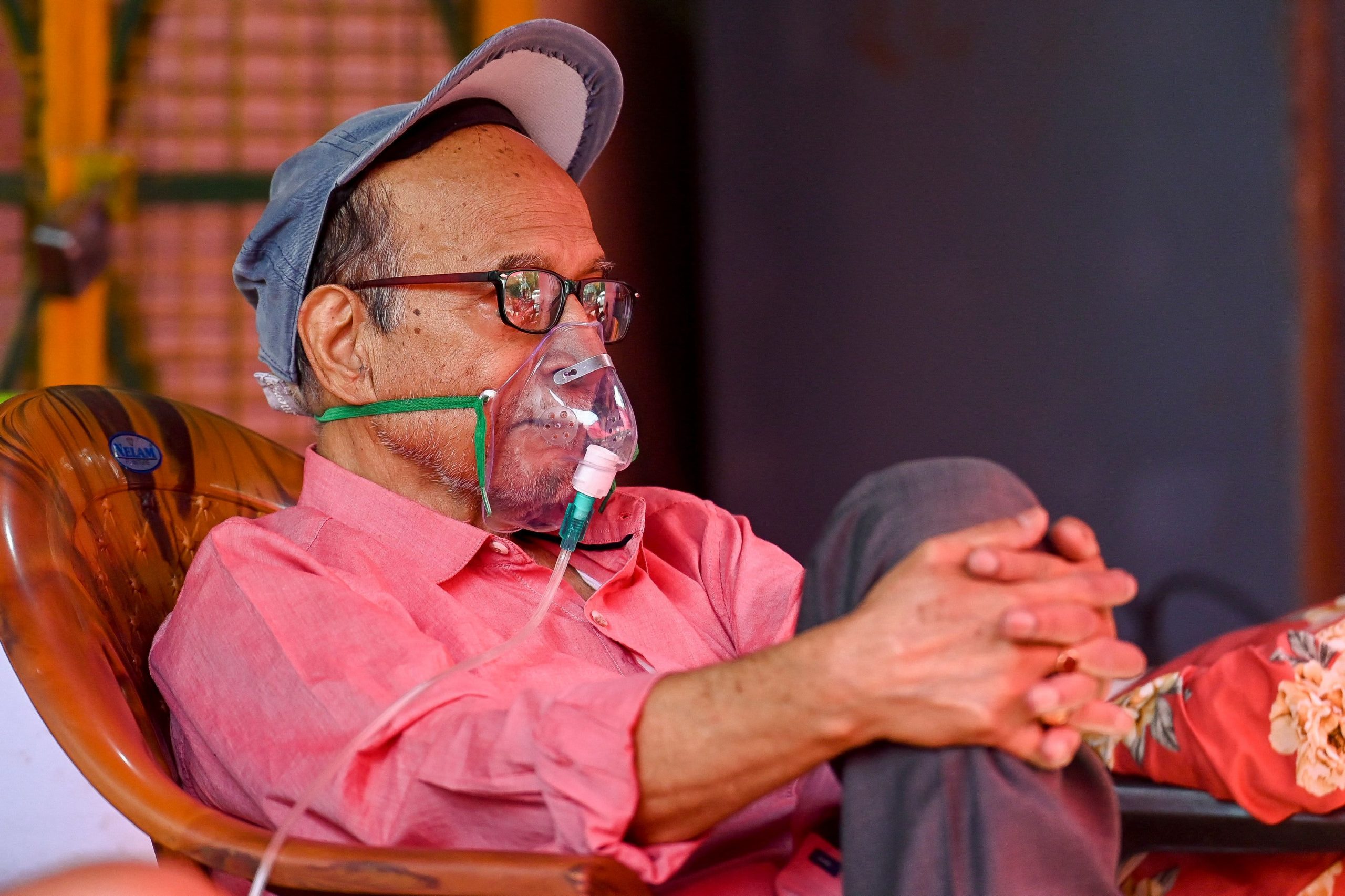 Circumstances, deaths enhance if the oxygen hunger persists 1 Cases, deaths increase if the oxygen starvation persists