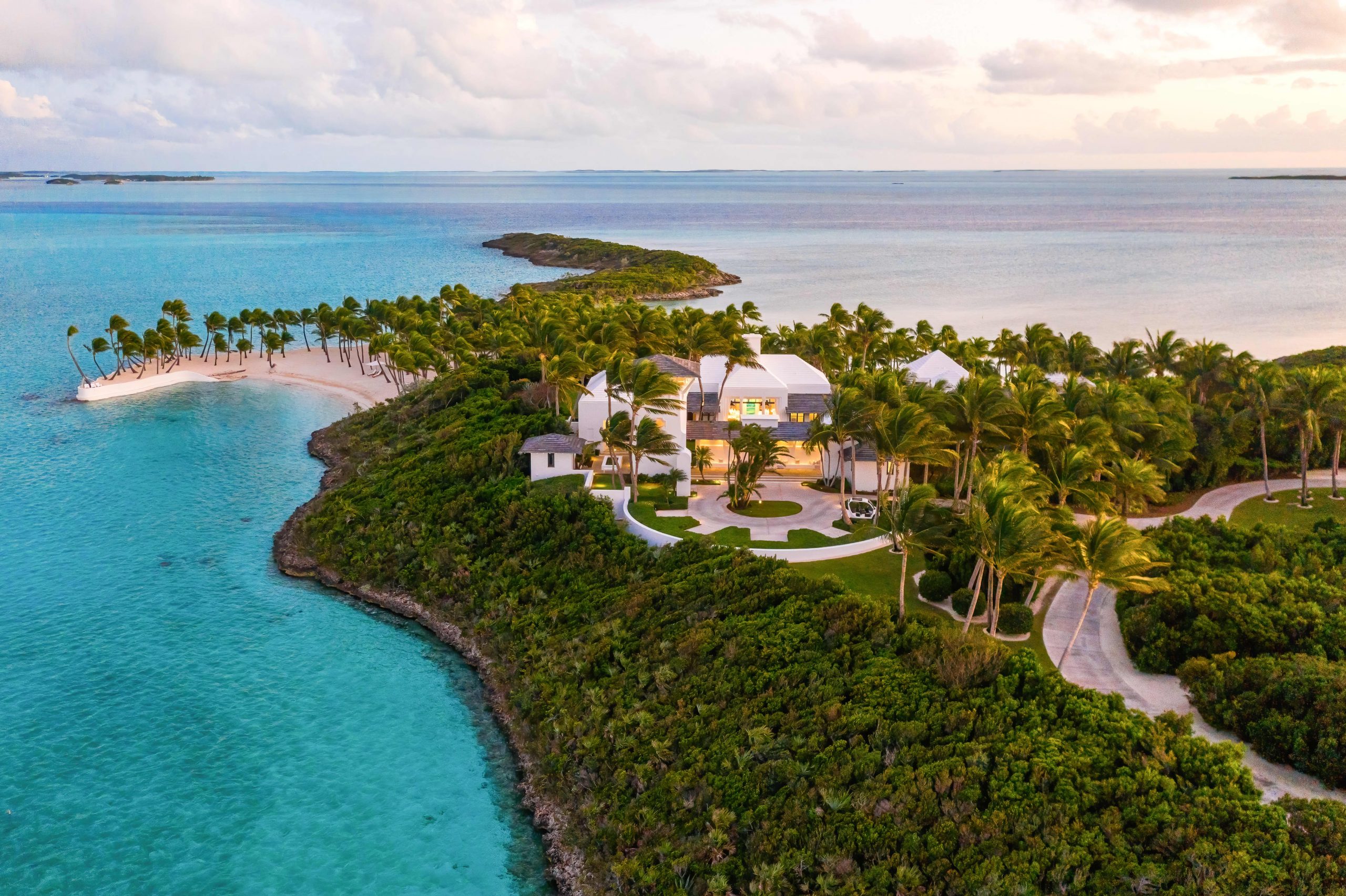Tour Religion Hill and Tim McGraw's $ 35 million personal island 1 Tour Faith Hill and Tim McGraw's $ 35 million private island