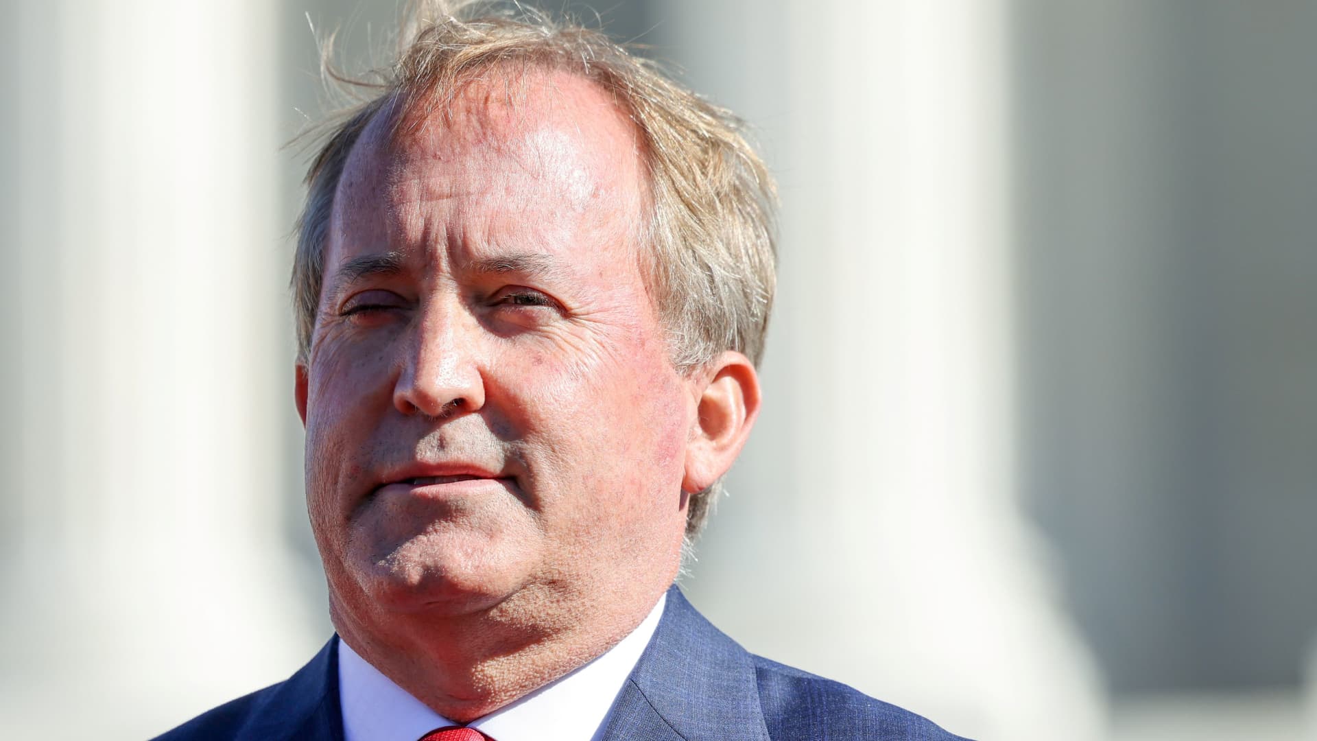 Texas AG Paxton fled house along with his spouse to keep away from a subpoena in an abortion case 1 Texas AG Paxton fled home with his wife to avoid a subpoena in an abortion case