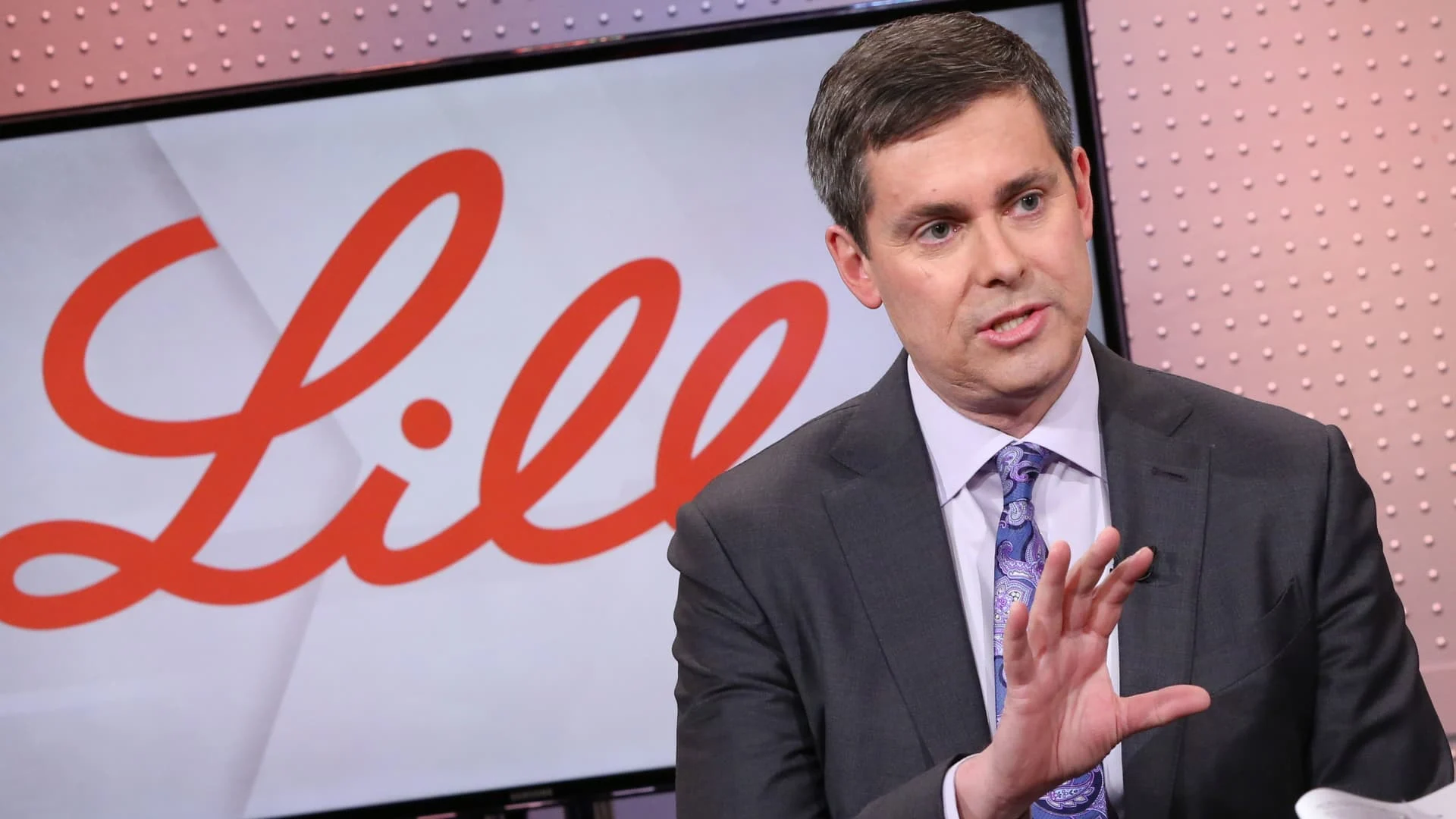 Eli Lilly CEO on cutting guidelines, potential obesity drug, Alzheimer's trial