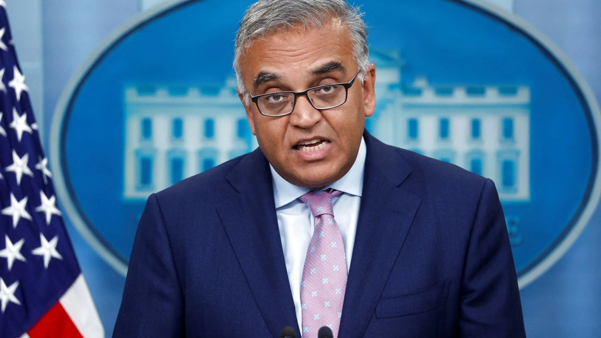 White House Covid coordinator urges people to get vaccinated ahead of the holidays