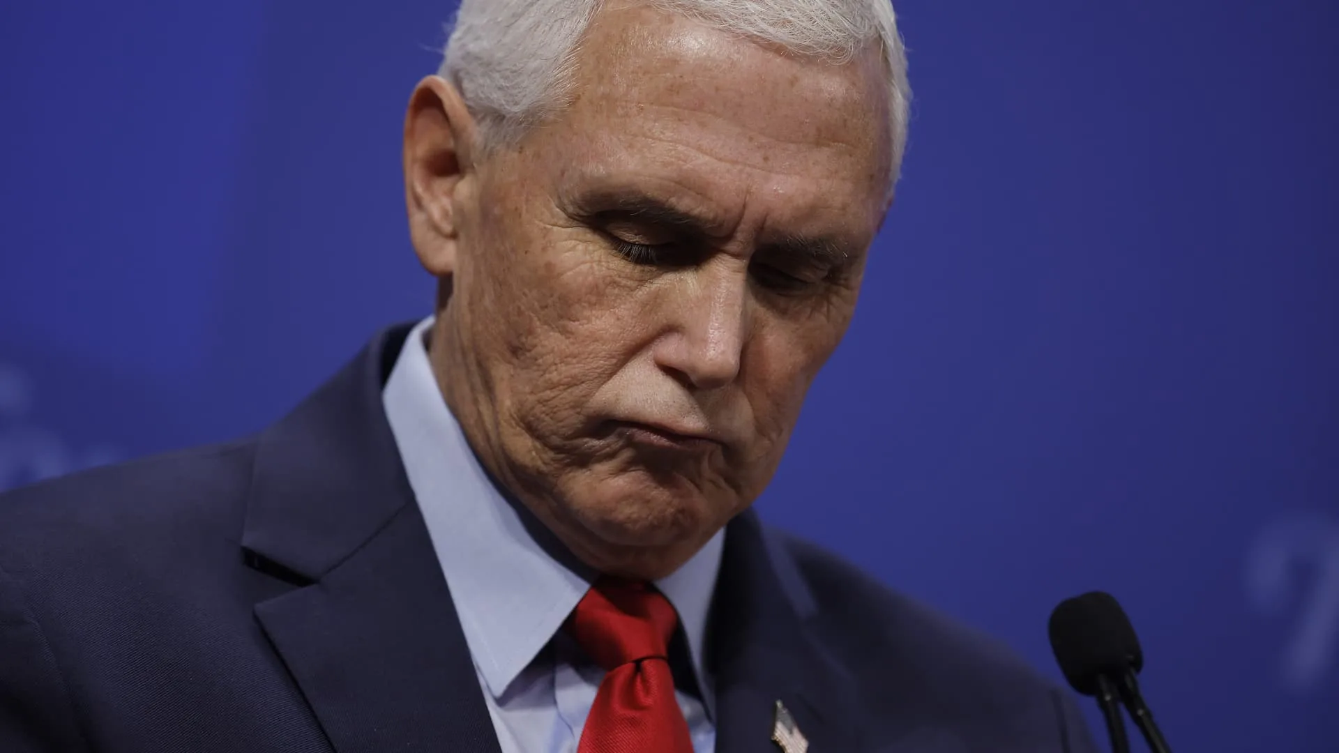 Secret documents found in Mike Pence's Indiana home