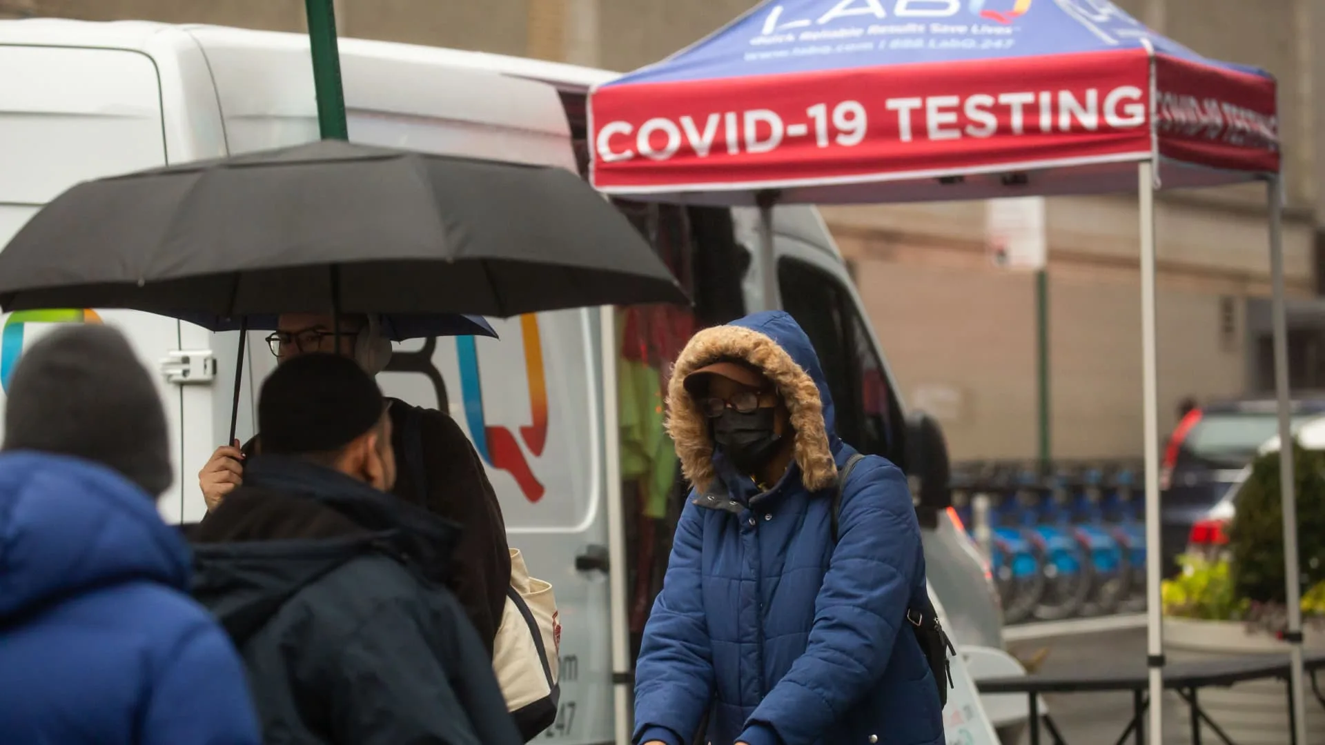 Omicron XBB.1.5 is growing faster than other sub-variants in the US