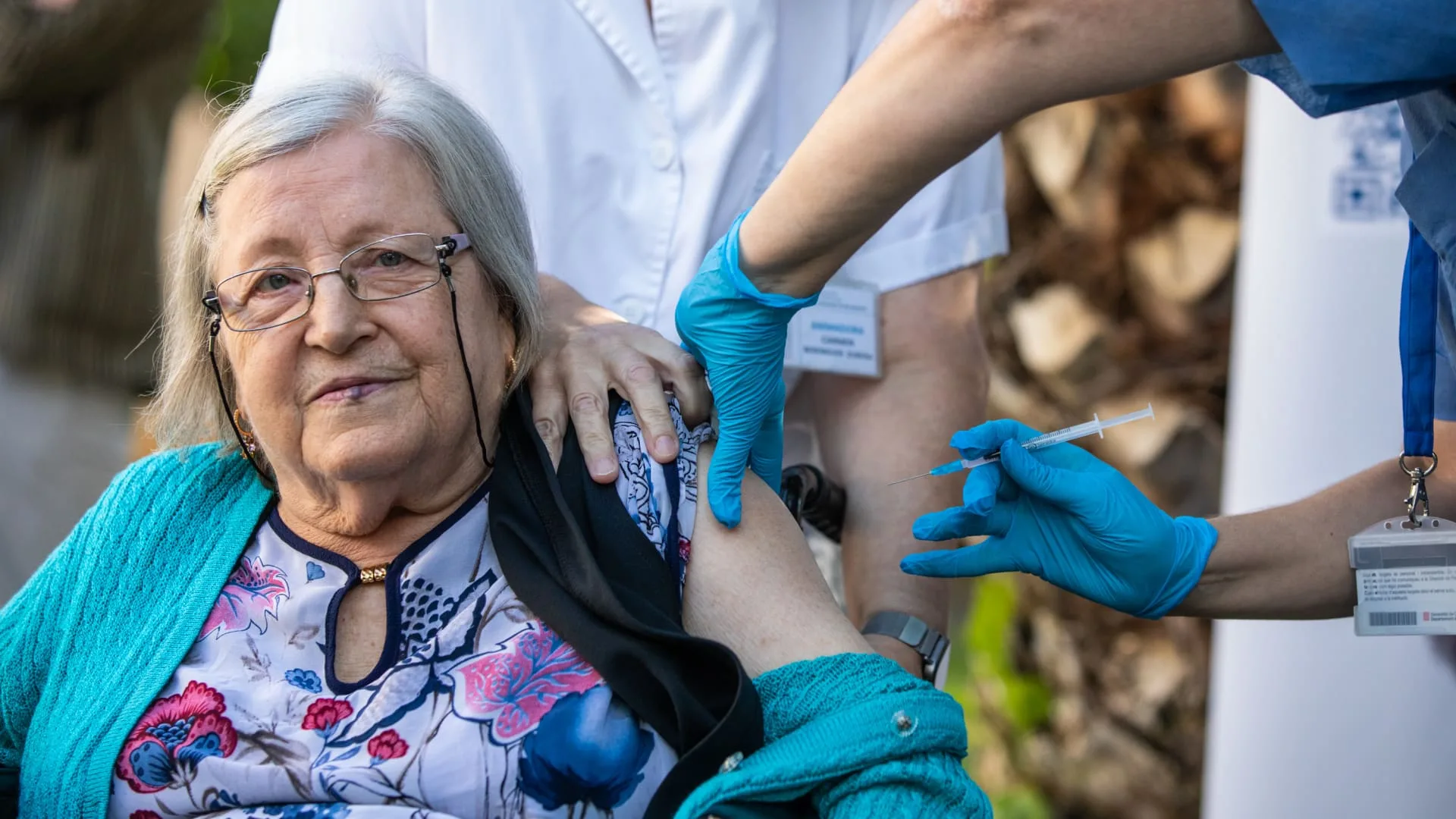 CDC releases efficacy data for children and seniors