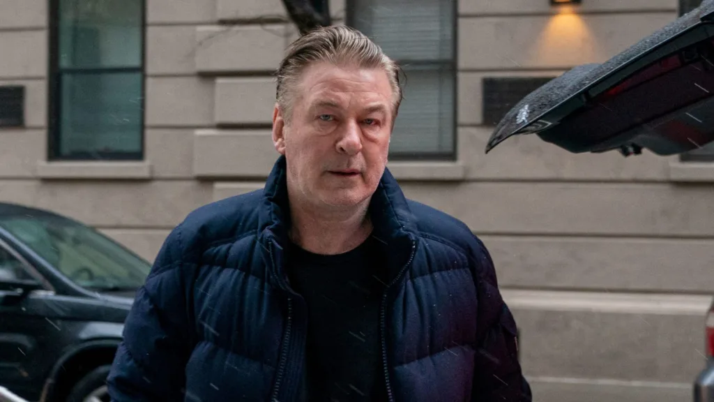 Alec Baldwin 'Rust' Prosecutors Slammed For Missteps • MV TELEGRAPH - Vimarsana News