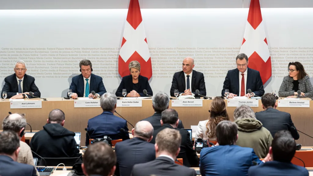 The Swiss Declare That The US Banking Disaster Finally Introduced Down Credit Score Suisse • MV TELEGRAPH - Vimarsana News