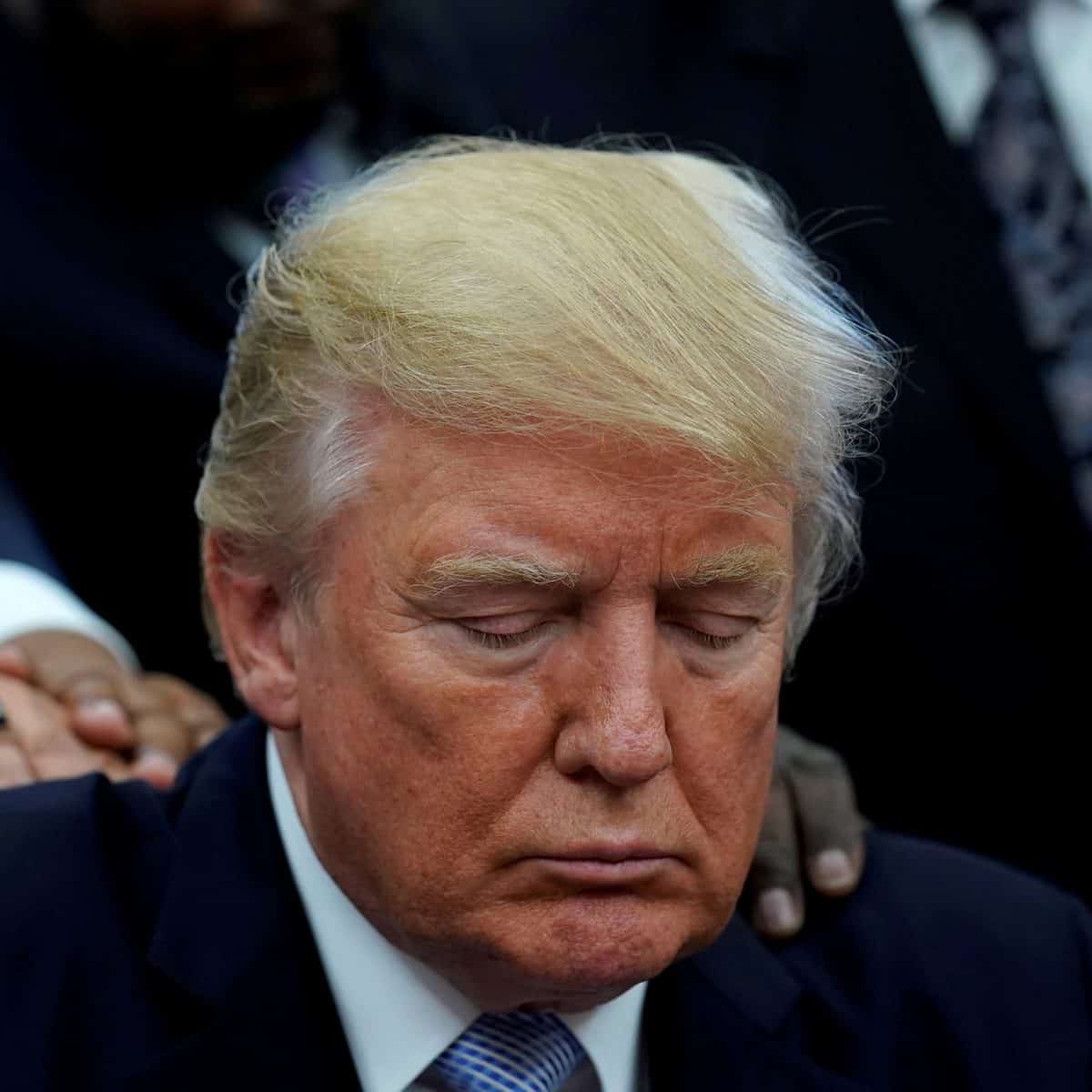 The Secret Service will decide whether to handcuff Trump after the indictment