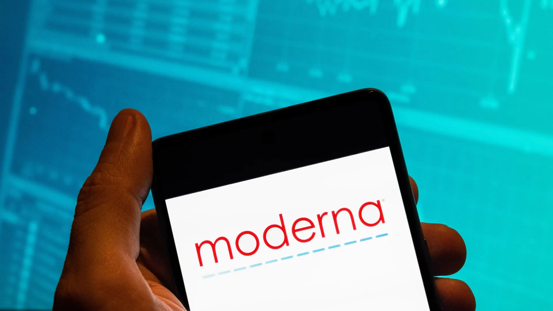 Moderna shares fall despite promising cancer vaccine data