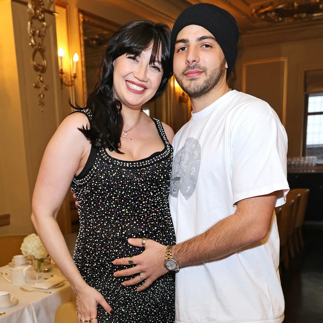 Gavin Rossdale's daughter Daisy Lowe welcomes first baby