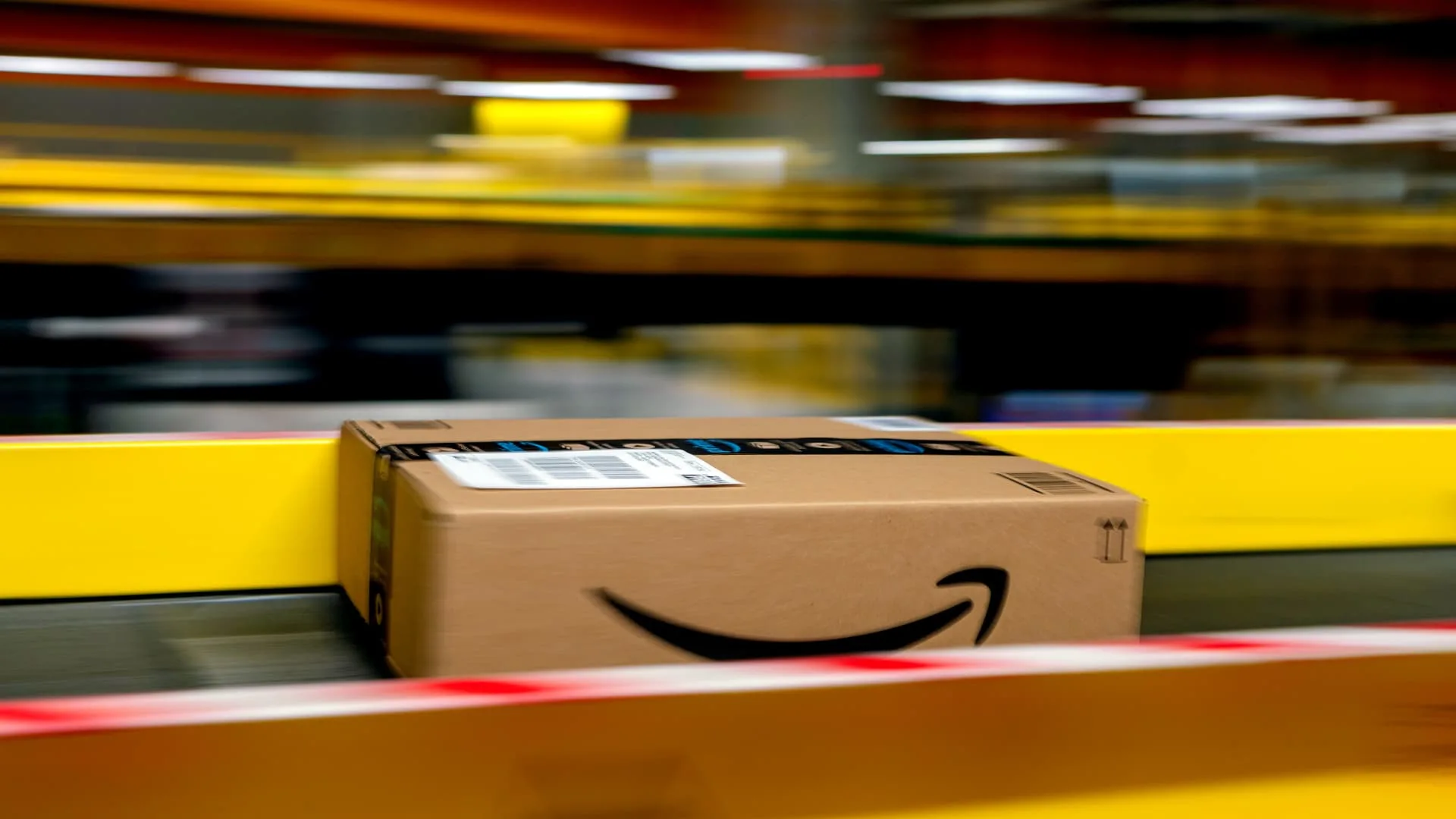 FTC sues Amazon over 'fraudulent' Prime signup and cancellation process