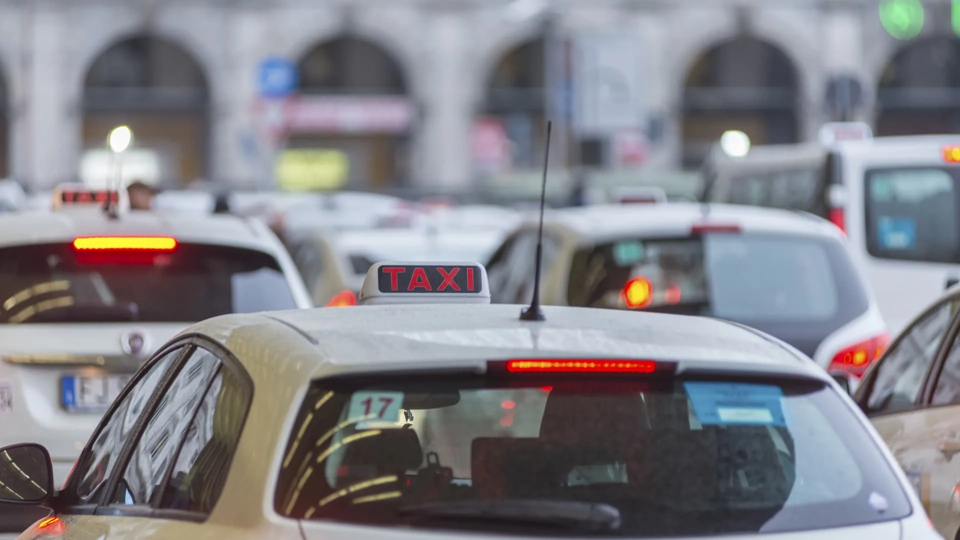 Cabbing in Italy can be a gnarly affair. Here's how to navigate it