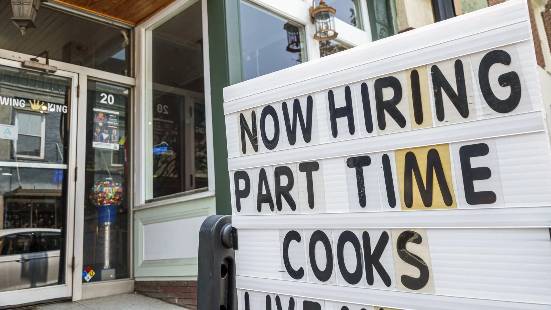 More part-time workers get access to employer retirement plans in 2024