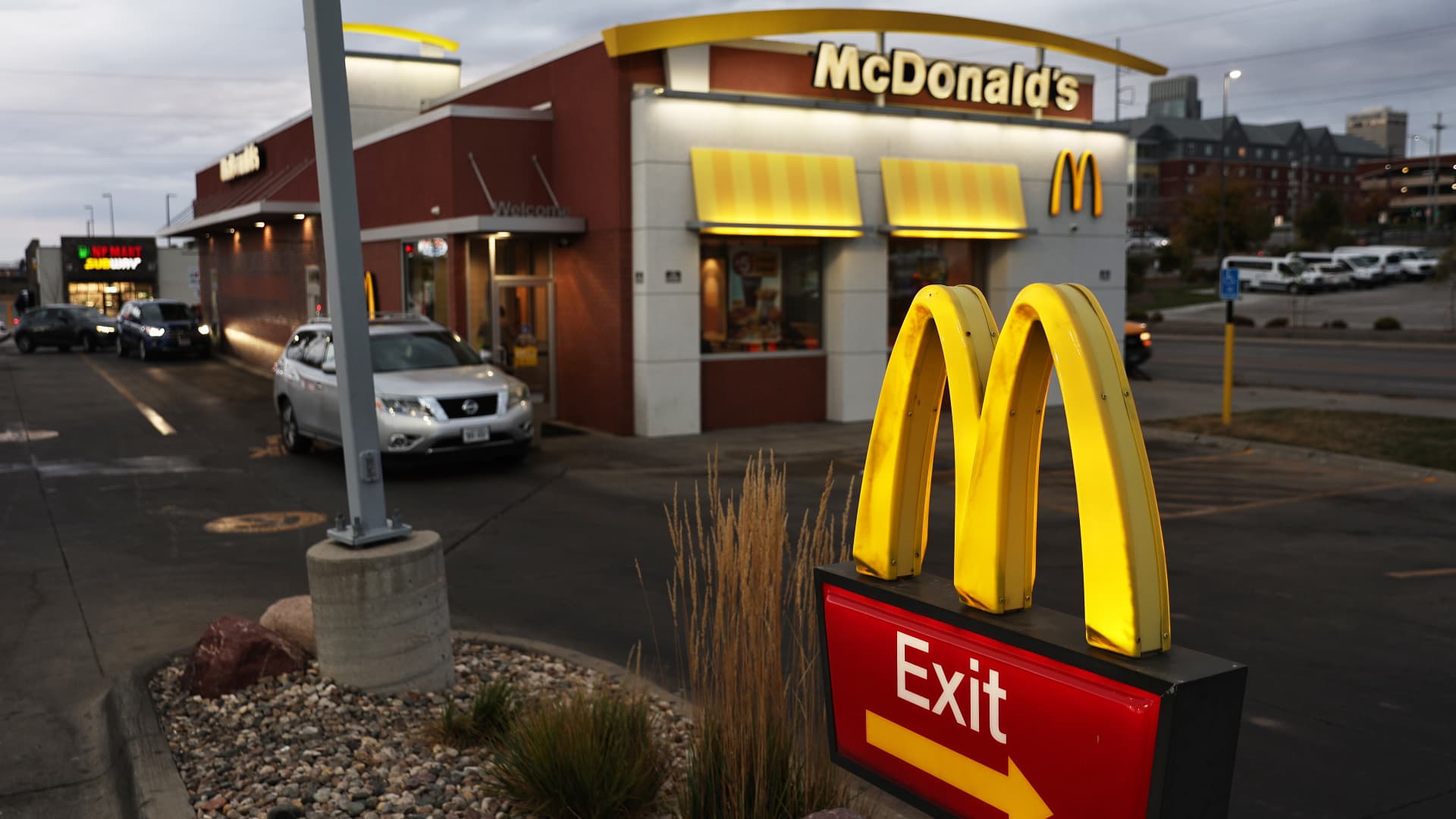 What McDonald's must do subsequent after E. coli outbreak 13 What McDonald's needs to do next after E. coli outbreak