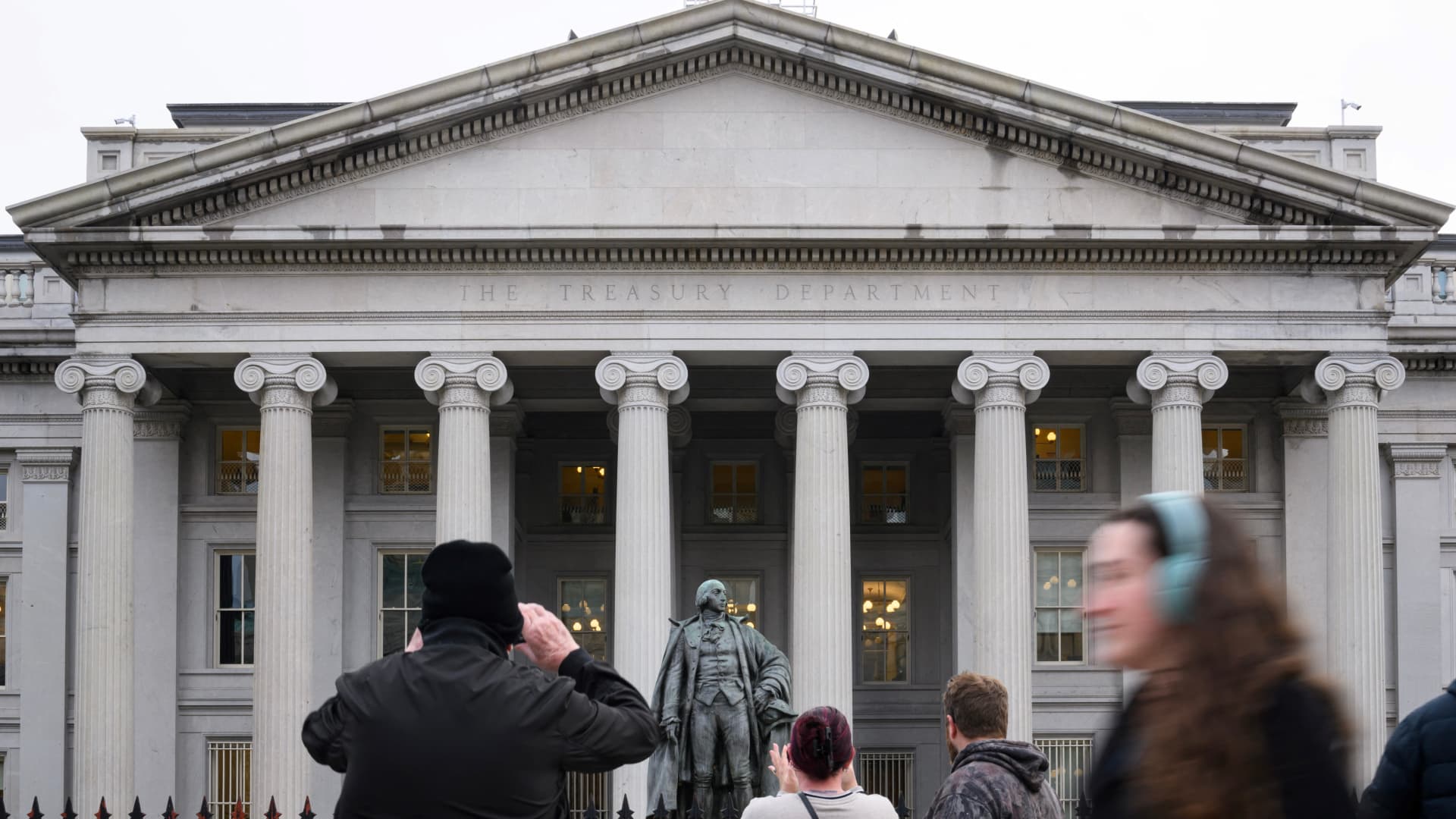 Treasury units new deadline for companies to report possession info 1 Treasury sets new deadline for businesses to report ownership information