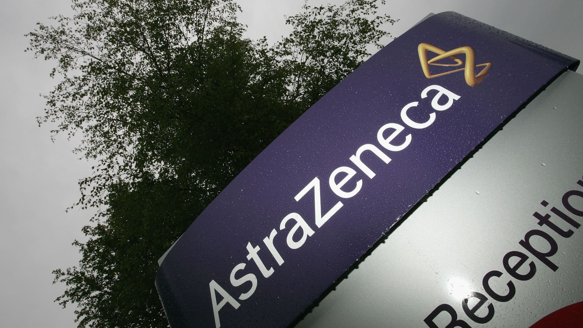 AstraZeneca to speculate $2.5 billion in Beijing hub 1 AstraZeneca to invest $2.5 billion in Beijing hub