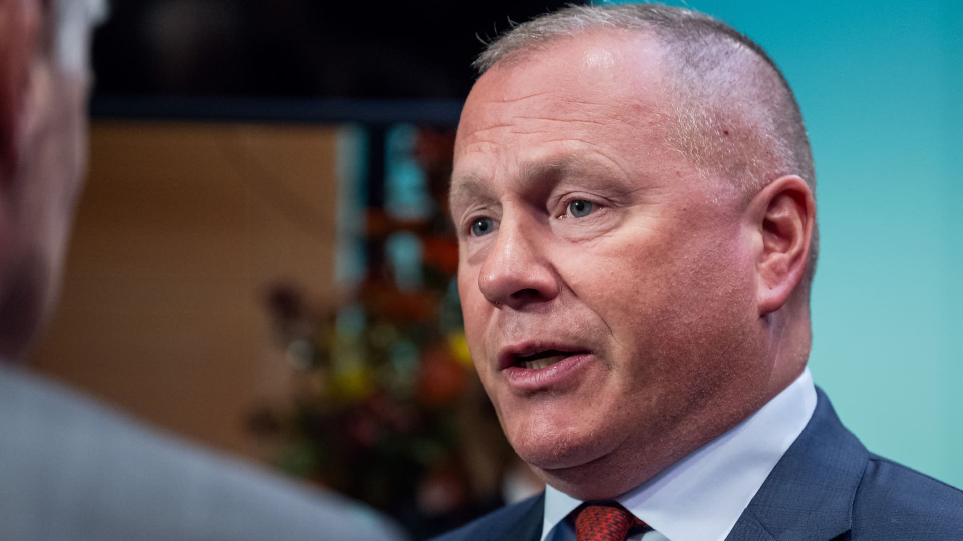 World’s largest wealth fund posts $30 billion loss after bond market turmoil